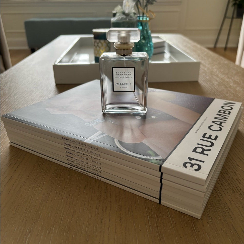 CHANEL magazines
